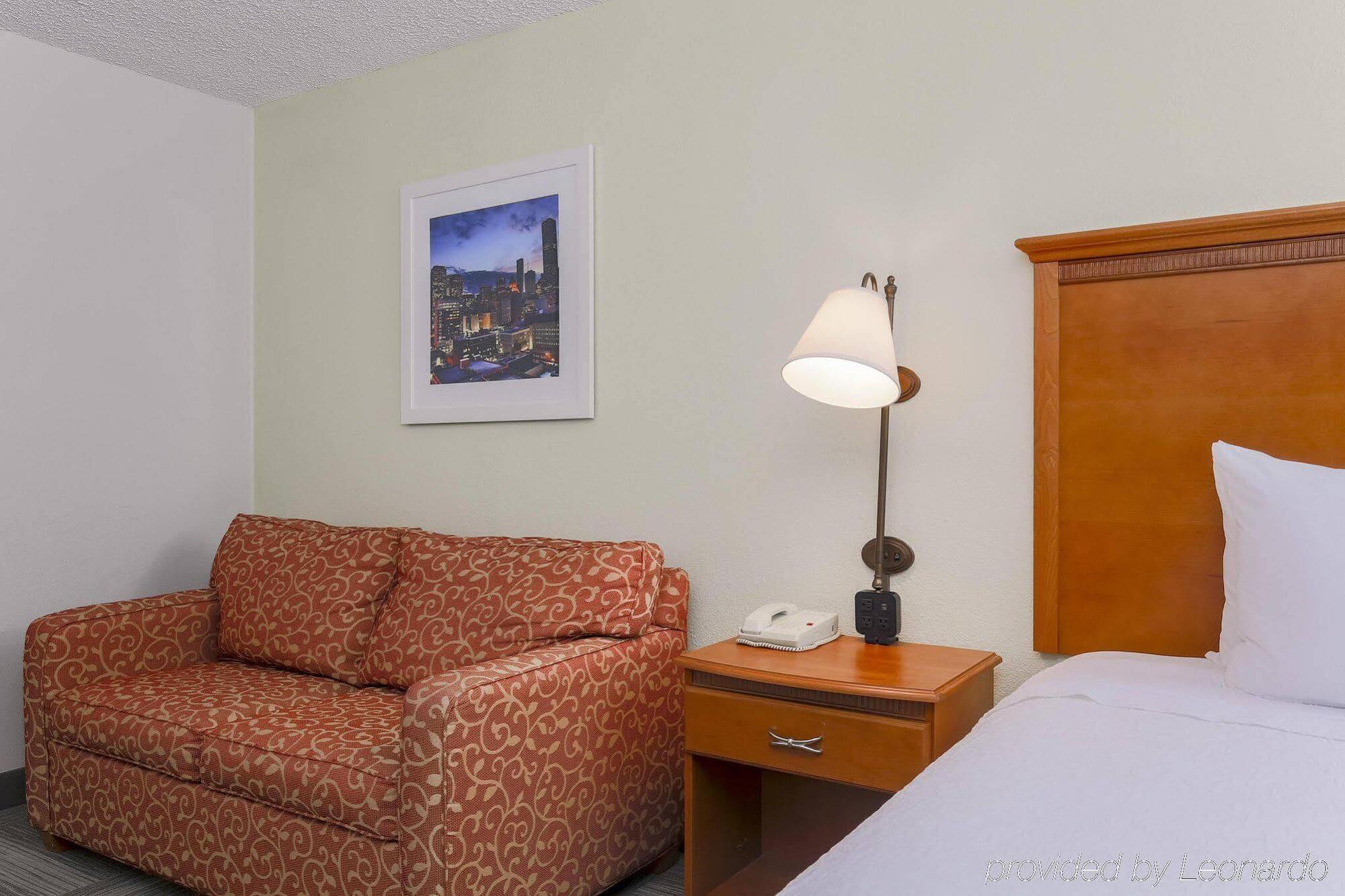Hampton Inn Houston Hobby Airport Exterior foto